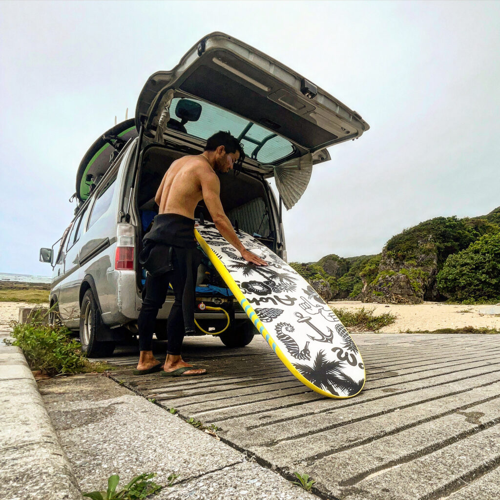 SUPボード車内・キャリアへの積み方と移動方法